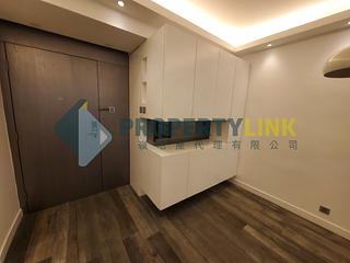 Mid Levels Central - Elegant Terrace 05