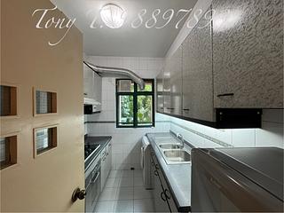 Mid Levels Central - Hillsborough Court Block 2 08