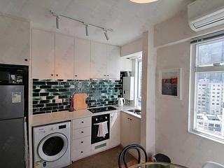 Sai Ying Pun - Golden Phoenix Court 08