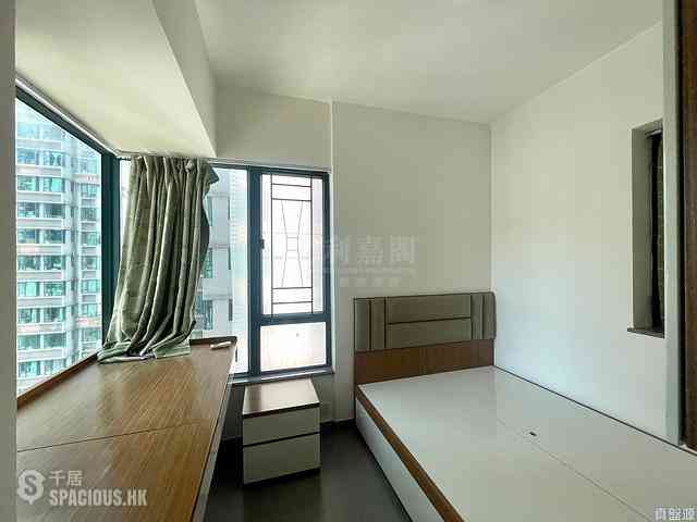 Tseung Kwan O - The Metro City Phase 2 Block 11 05