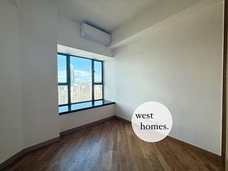 Mid Levels West - 80 Robinson Road 02