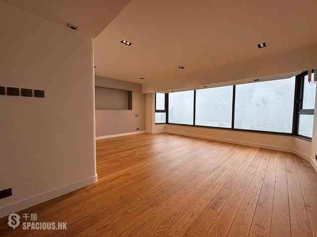 The Peak - Altadena House 01