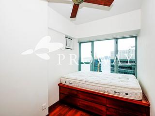 Sheung Wan - Queen's Terrace 04