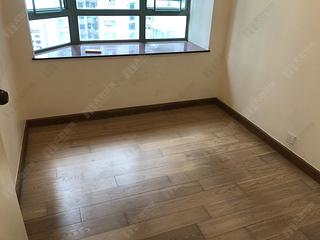 Mid Levels Central - Goldwin Heights 03