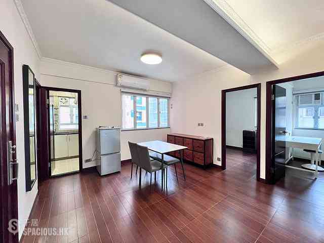 Wan Chai - King Sing House 02