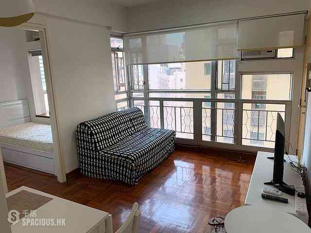 Wan Chai - Yan Yee Court 01
