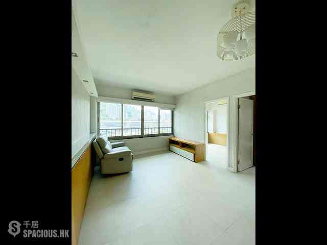 Happy Valley - Amigo Mansion 01