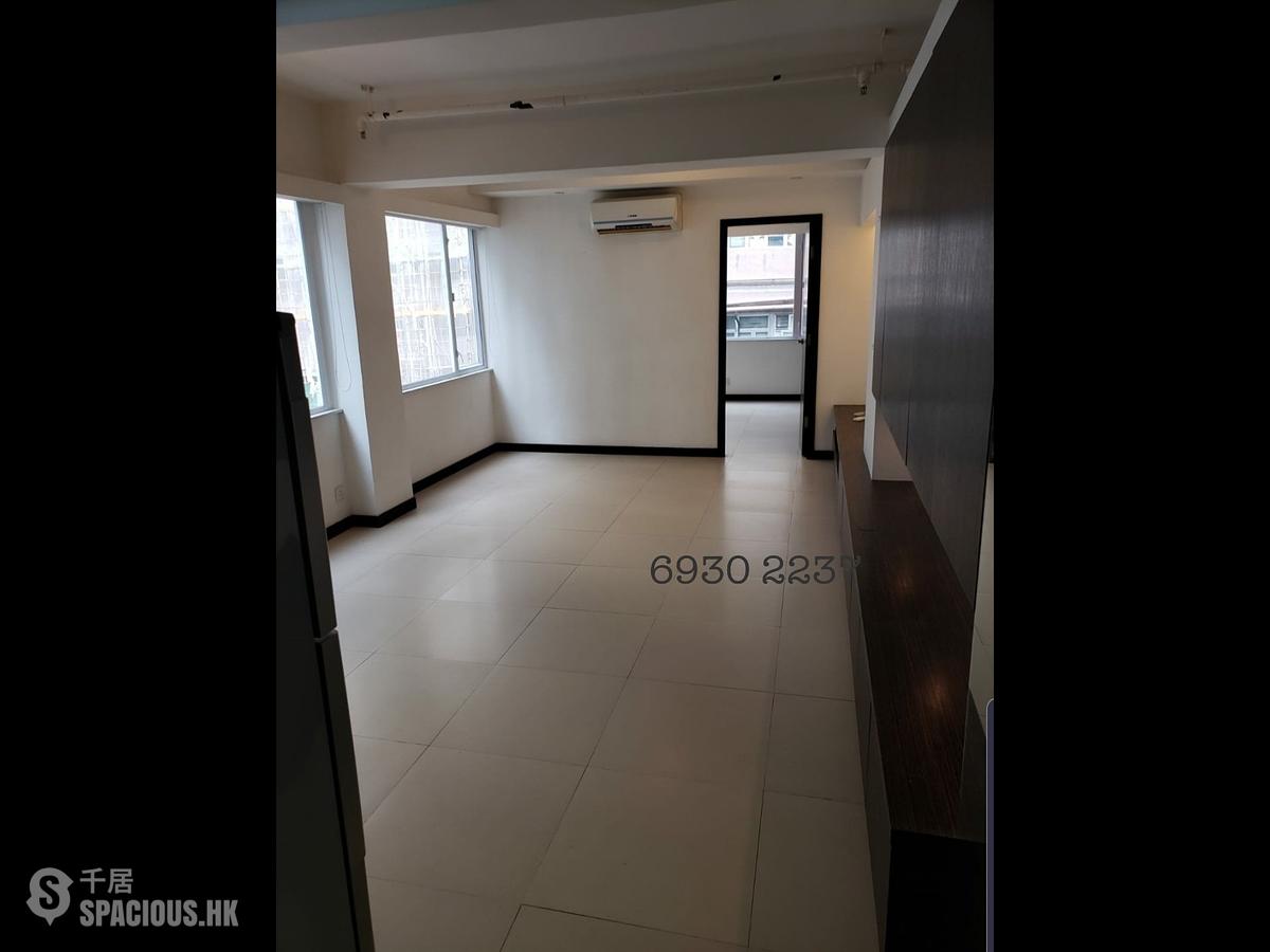 Sheung Wan - 119, Wing Lok Street 01