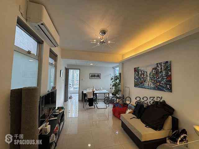 Wan Chai - Hip Sang Building 13