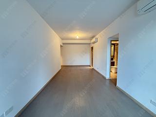 Wong Chuk Hang - The Southside Phase 2 La Marina Tower 2A 02