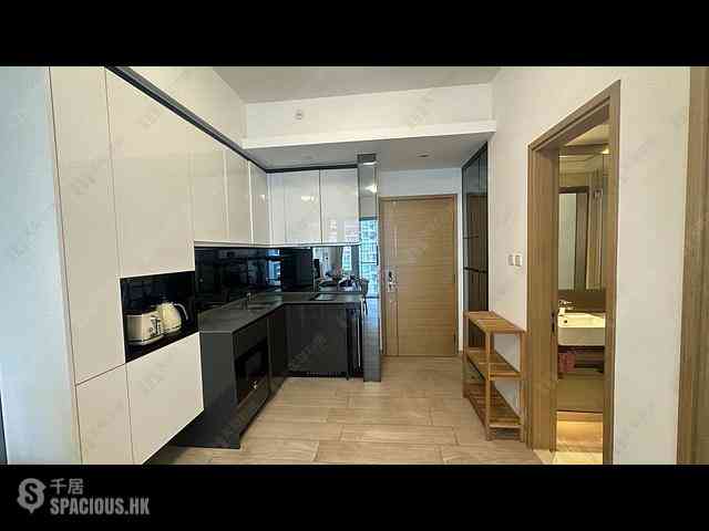 Tung Chung - Century Link Phase 1 Tower 3B 02