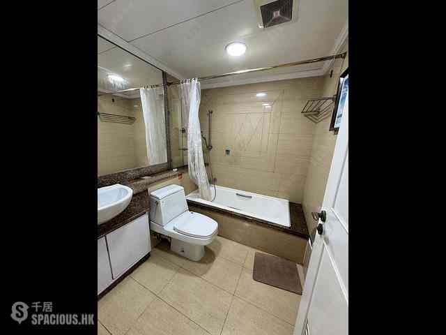 Tung Chung - Caribbean Coast Phase 1 Monterey Cove 07