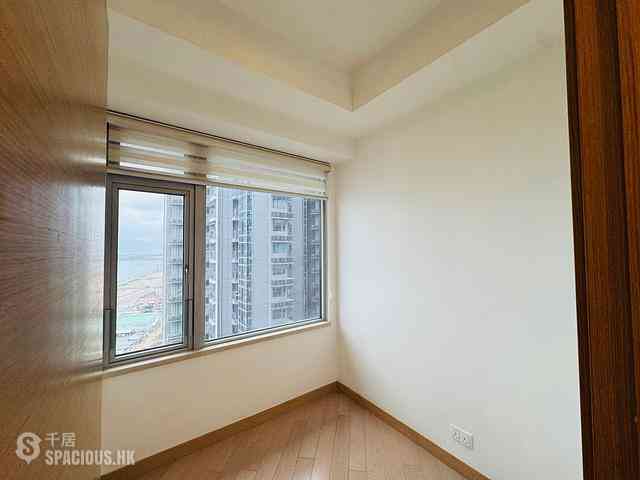 Tung Chung - Century Link Phase 1 Tower 6A 06
