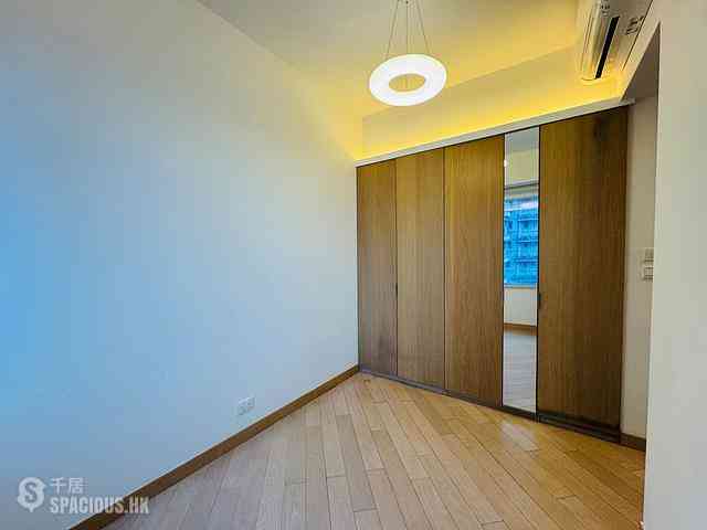 Tung Chung - Century Link Phase 1 Tower 6A 07