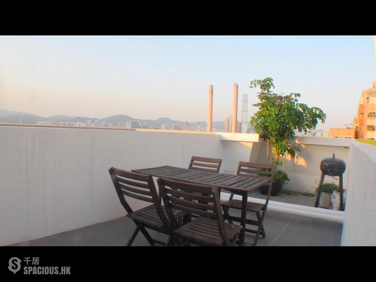 Sai Ying Pun - Cheung Ling Mansion 01