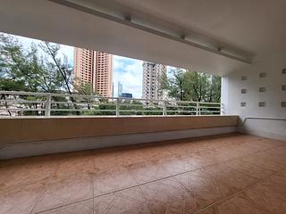 Mid Levels Central - Pine Court Block A-F 05