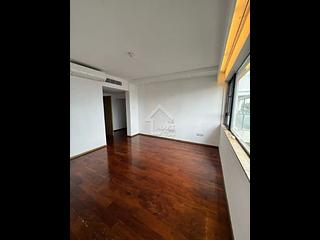 Stubbs Road - Evergreen Villa Block A 12