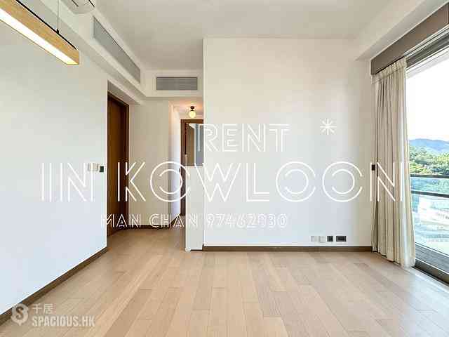 Prince Edward - High Park Grand 14