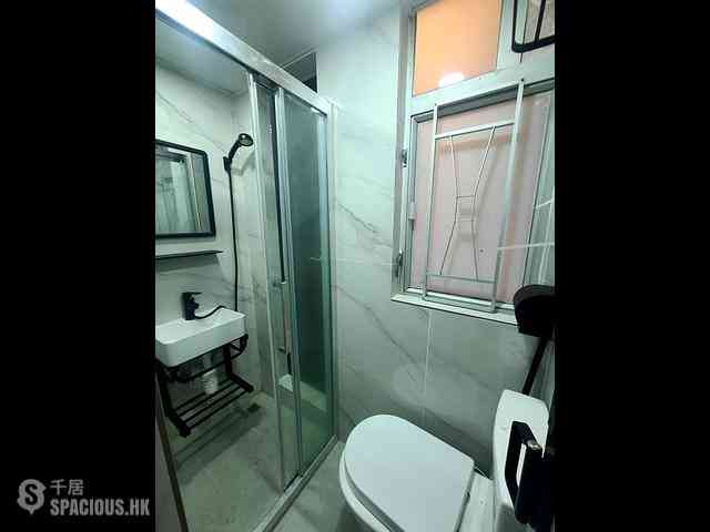Mong Kok - 325, Reclamation Street 04