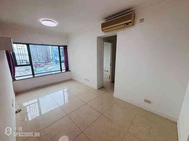 Tsim Sha Tsui - The Victoria Towers 01