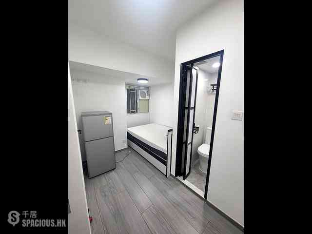 Mong Kok - 1030, Canton Road 03