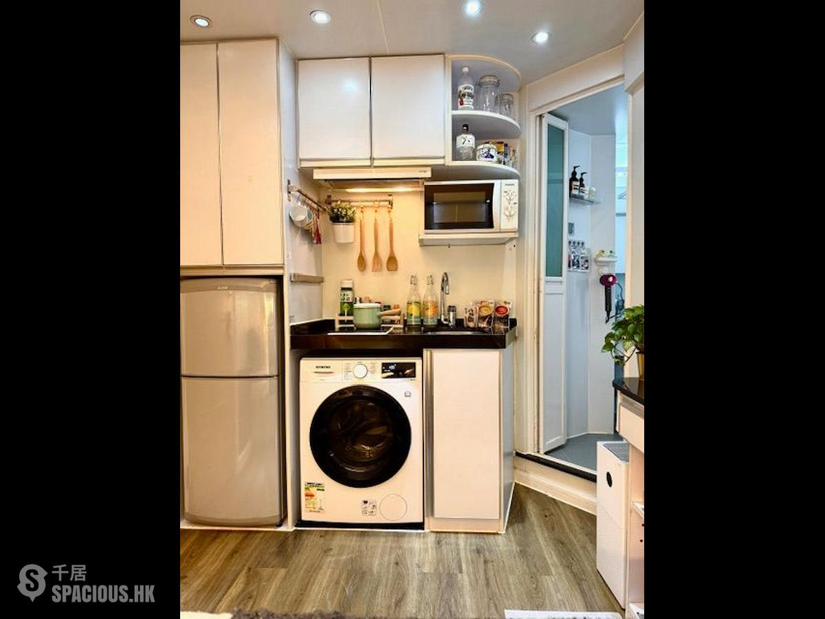 Causeway Bay - Phoenix Apartments 01