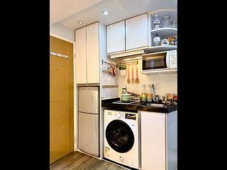 Causeway Bay - Phoenix Apartments 02
