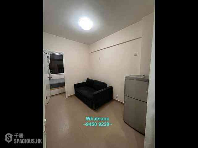 Sai Ying Pun - Kiu Shing Building 02