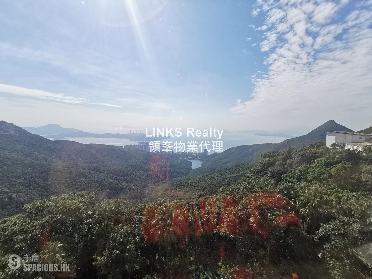 The Peak - The Mount Austin 01