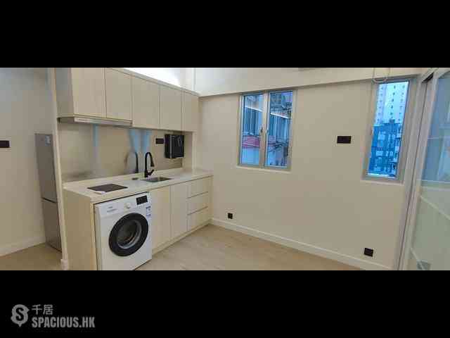 Sai Ying Pun - 326-328, Queen's Road West 09
