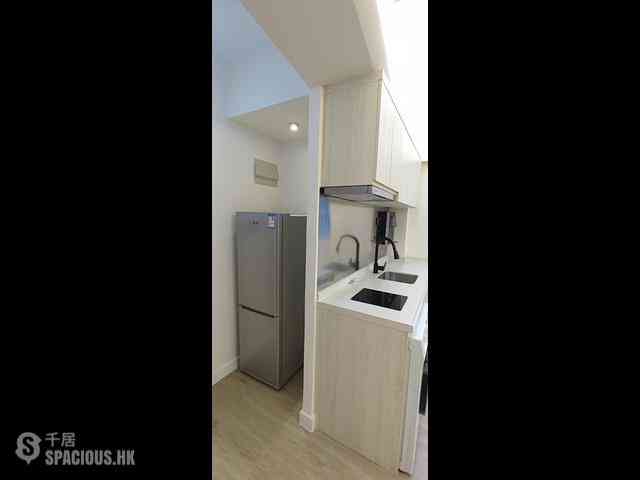 Sai Ying Pun - 326-328, Queen's Road West 10