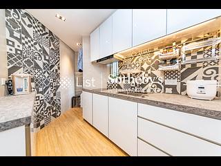 West Kowloon - Sorrento 07