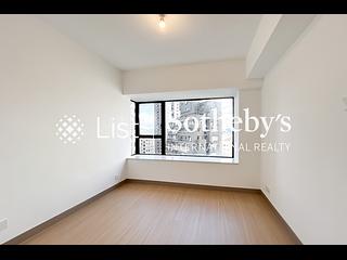 Mid Levels Central - 62B, Robinson Road 05