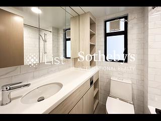 Mid Levels Central - 62B, Robinson Road 07