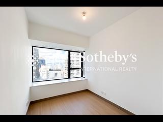 Mid Levels Central - 62B, Robinson Road 08