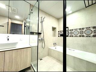 Mid Levels Central - Clovelly Court 08