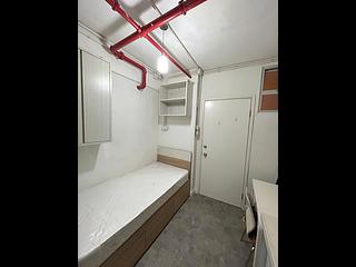 Sheung Wan - 92, Bonham Strand 02