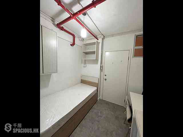 Sheung Wan - 92, Bonham Strand 02