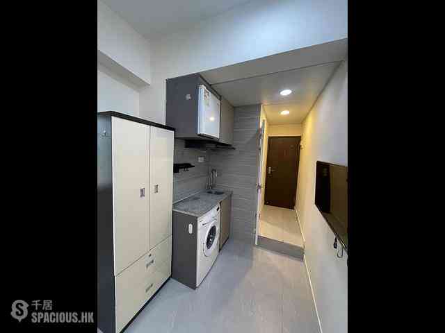 Tin Hau - 31-33, King's Road 01