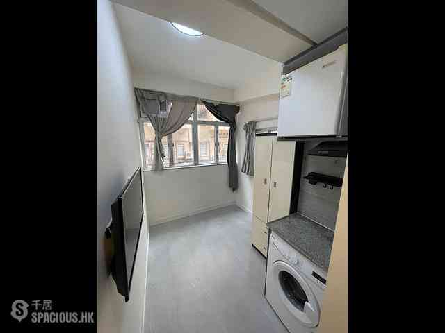 Tin Hau - 31-33, King's Road 02