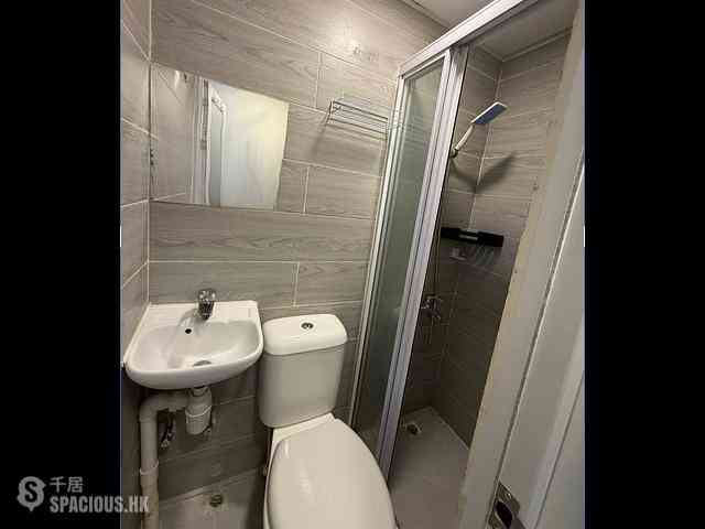 Tin Hau - 31-33, King's Road 03