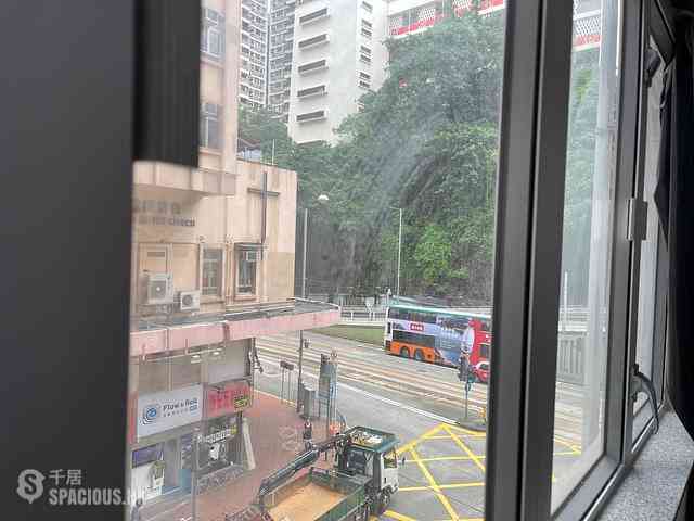Tin Hau - 31-33, King's Road 15