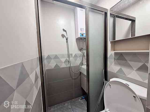 Kennedy Town - 131-133, Belcher's Street 04