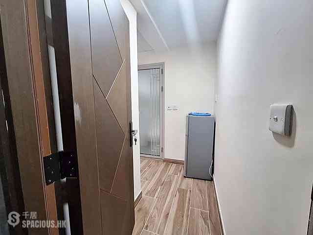 Kennedy Town - 131-133, Belcher's Street 07