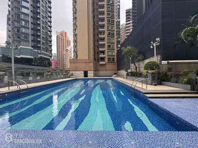 Wan Chai - The Zenith Phase 1 Block 2 01