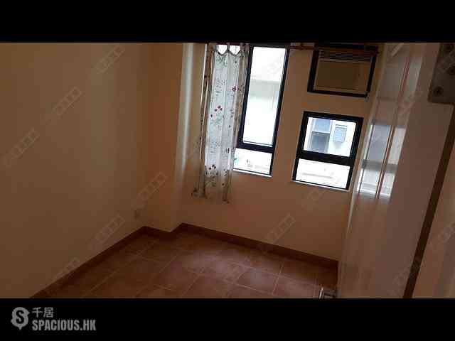 Happy Valley - Elegant Terrace 04