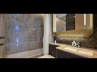 Wong Chuk Hang - The Southside Phase 2 La Marina Tower 1A 09
