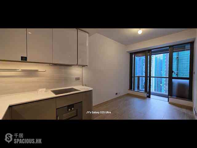 Wong Chuk Hang - The Southside Phase 4A La Montagne I Tower 2B 01