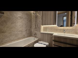 Wong Chuk Hang - The Southside Phase 4A La Montagne I Tower 2B 06