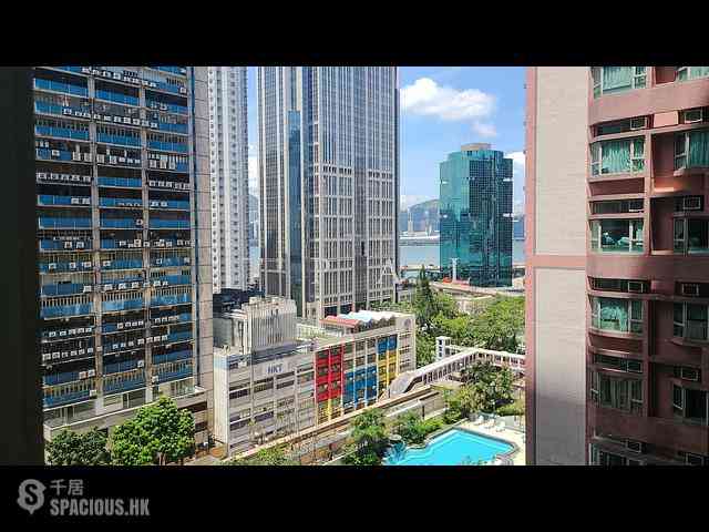 North Point - Island Place 01